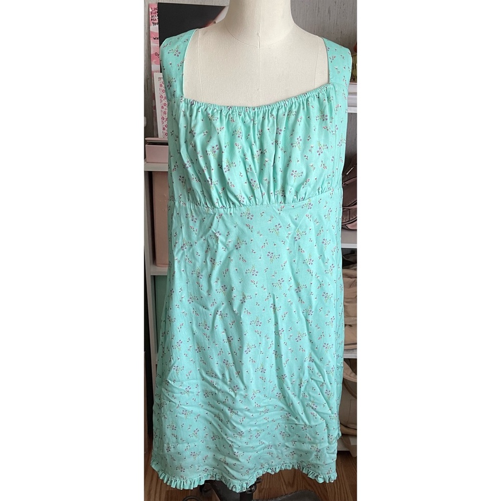 Backyard Roses Petal Mini Dress - Picture 5 of 9